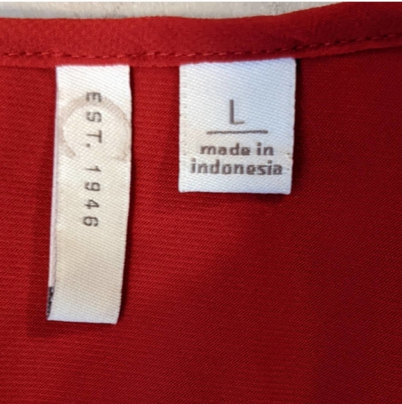 Established 1946 Cherry Red Flowy Blouse - Picture 3 of 5